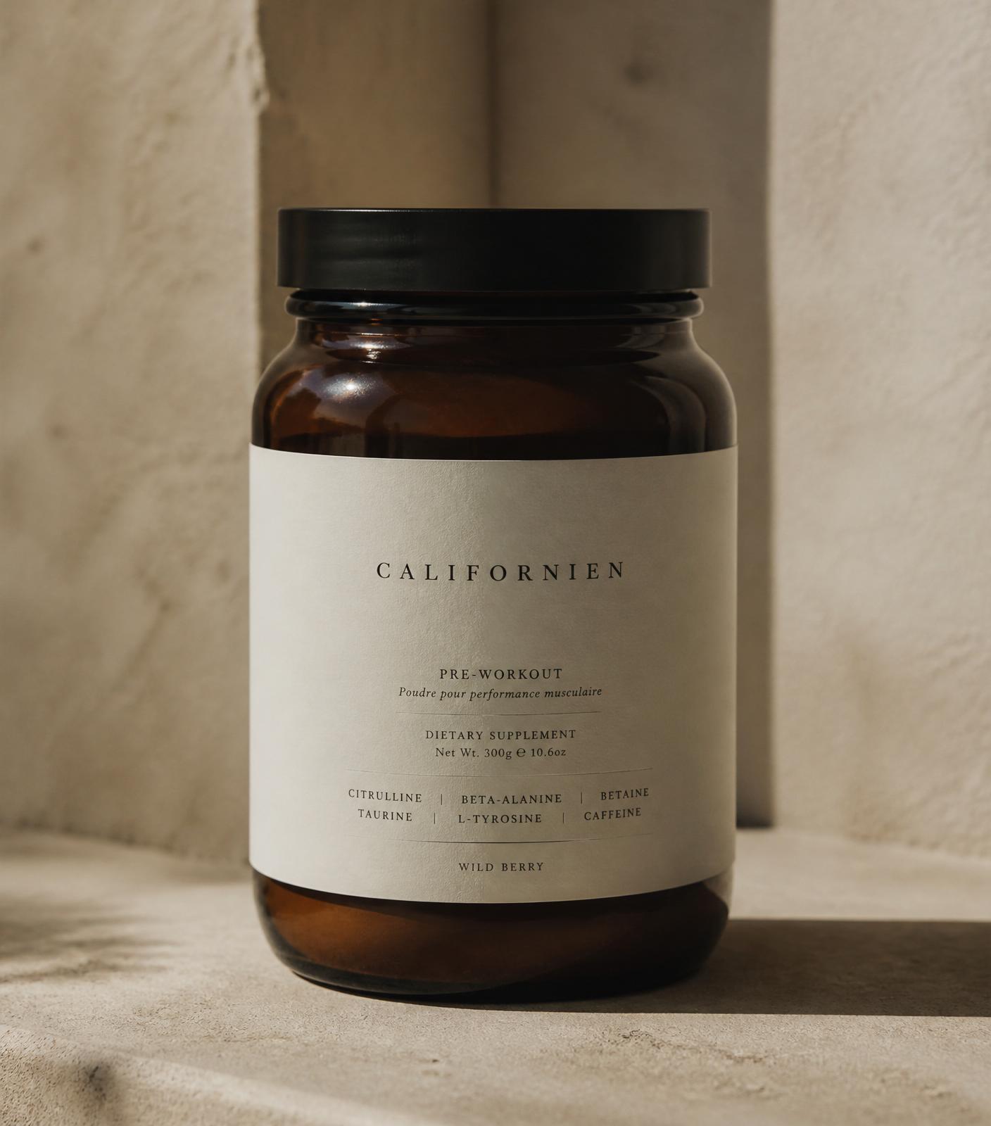 Californien Pre-Workout amber apothecary jar with cream label
